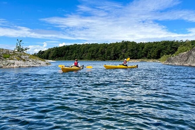 2-Day Kayak Tour in the Stockholm Archipelago - Island lunch, swimming, and a slower midday break