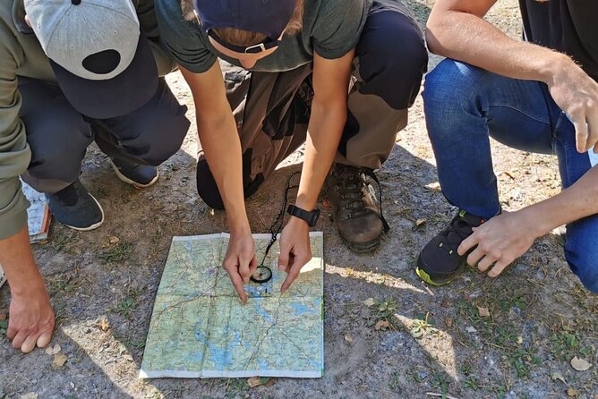 2-Day Small-Group Basic Skills Survival Course in Södermanland - Learning the survival priorities first