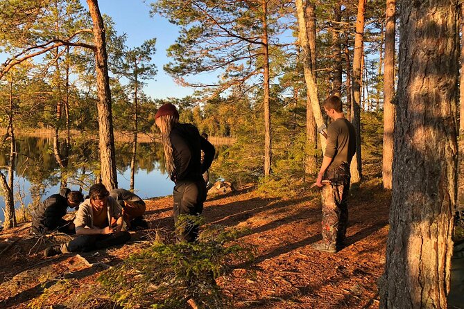 2-Day Small-Group Basic Skills Survival Course in Södermanland - Building fire, shelter, and a workable camp