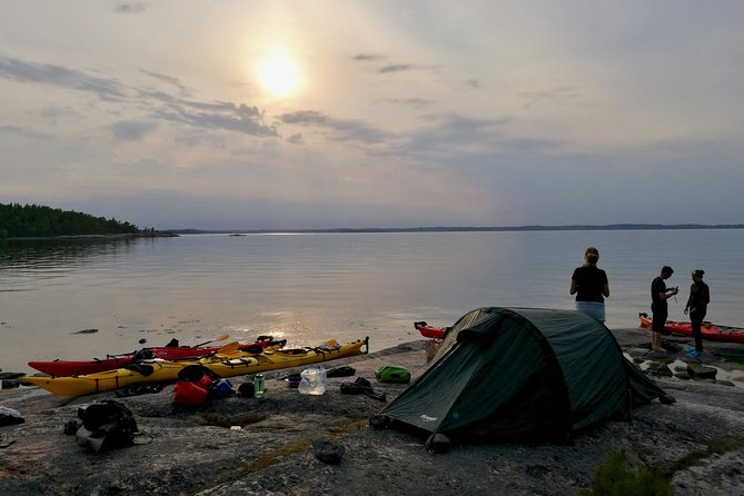 2-Day Small-Group Stockholm Archipelago Kayak Tour - What a full day of kayaking feels like