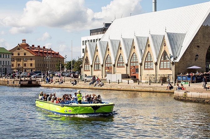 24h Gothenburg Hop-On Hop-Off Boat Tour - Eriksberg: shipyard views and open water