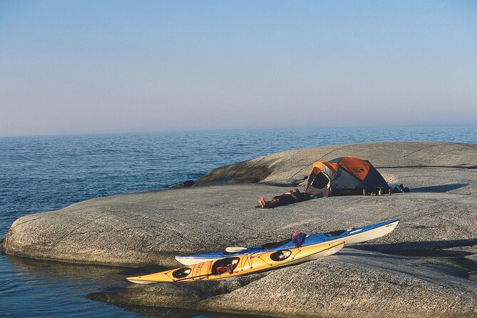 4-Day Stockholm Archipelago Self-Guided Kayak and Wild Camp - Day three: Choose more islands, a café, or no plan at all