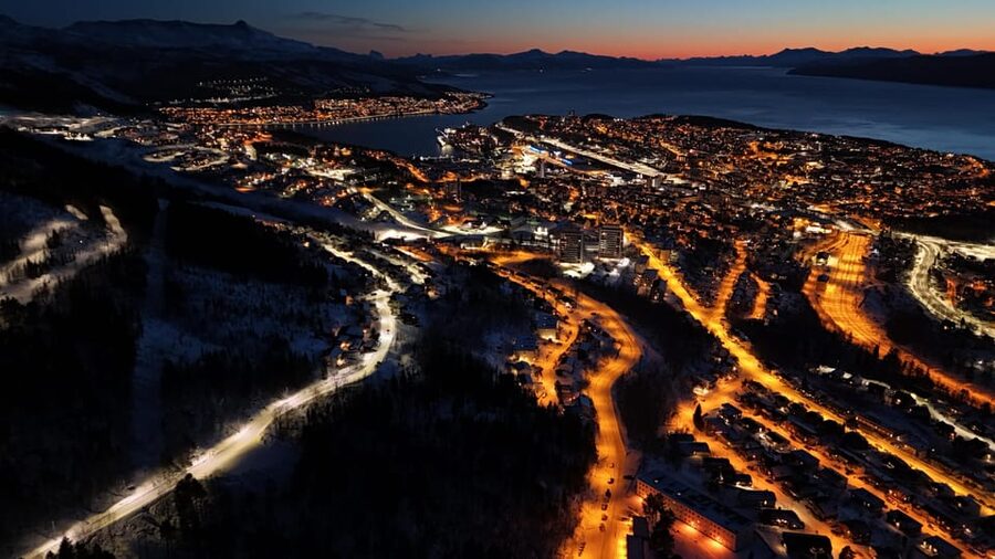 Abisko: Fjord Sightseeing and Photography Tour - Photo stops, local stories, and the quieter places