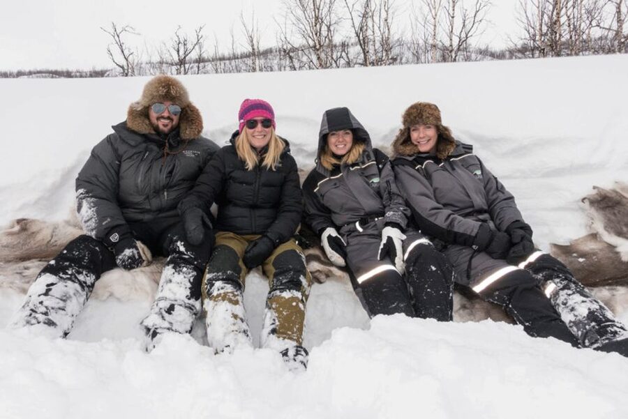 Abisko: Wilderness Snowshoe Hike - Arctic birch forest and signs of wildlife