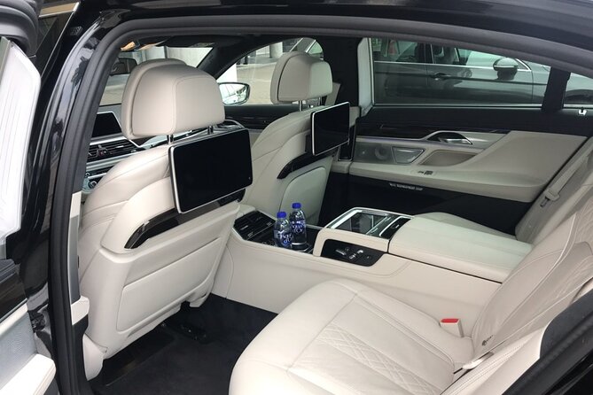 Airport Limousine Transfer: Arlanda Airport to Stockholm City 1-7 Passengers - How to prepare for a smooth pickup