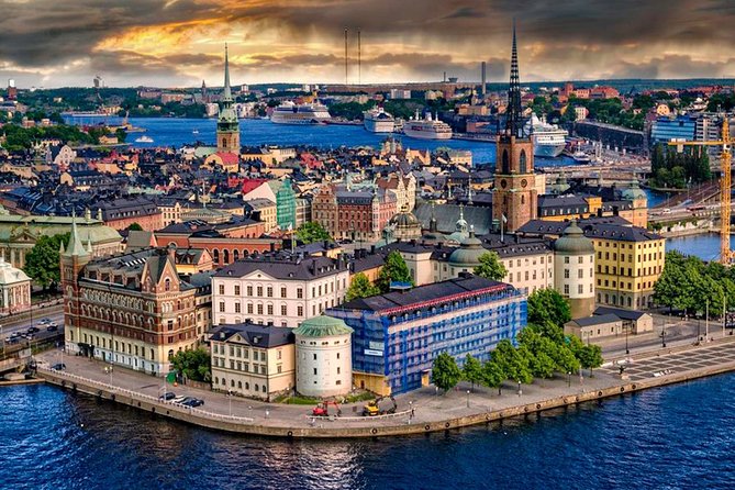 Airport Transfer: Airport ARN to Stockholm by Business Car - The important warning: roads can upset a simple transfer