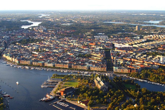 Airport Transfer: Airport ARN to Stockholm by Business Car - Booking details that matter before you fly