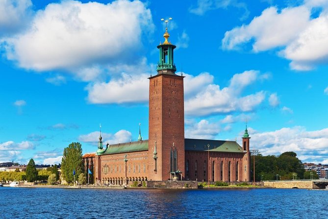 Best of Stockholm Walking Tour-3 Hours, Small Group max 10 people - Riddarholmen and views across the water