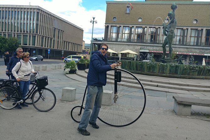 Bike Tour Gothenburg, Guided Bicycle Tours - Vasastaden and the appeal of everyday architecture