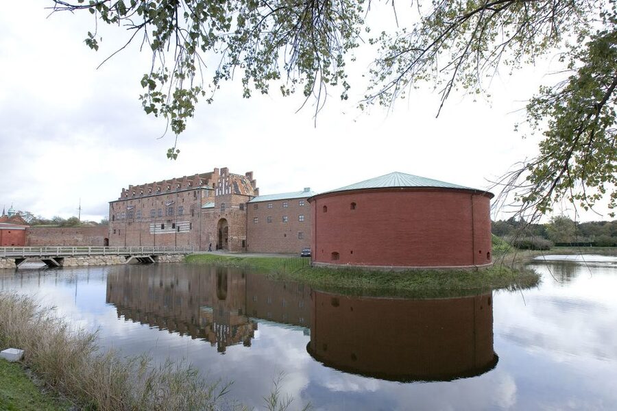 Copenhagen: Tour Across the Øresund Bridge to Lund and Malmö - Who should book this day trip?