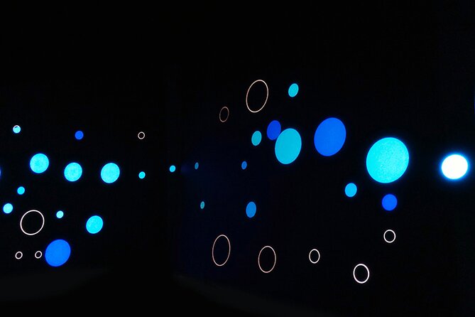 Cube of Art Uppsala Museum of Interactive Art - The black cube and its digital art