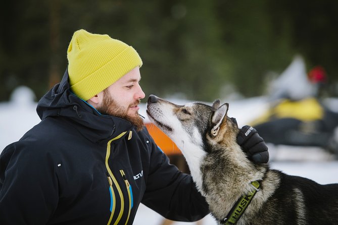 Dogsled Adventure Kiruna - Warm clothing is the real equipment check