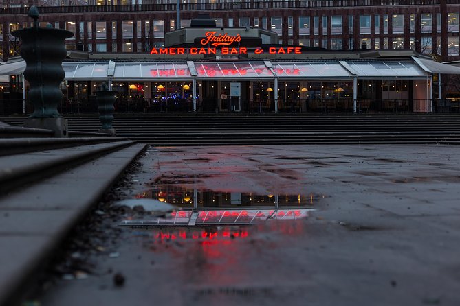 Explore Stockholm By Night - Winter lights, glögg, and the best season for this outing