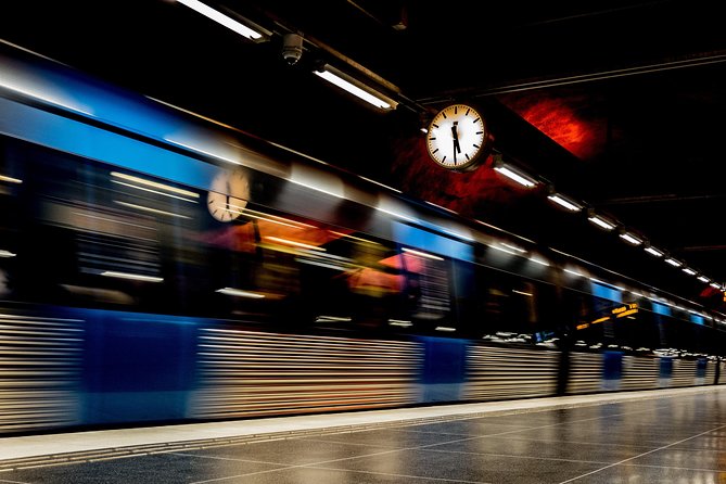 Explore Stockholm By Night - Famous sights seen on foot, not behind glass