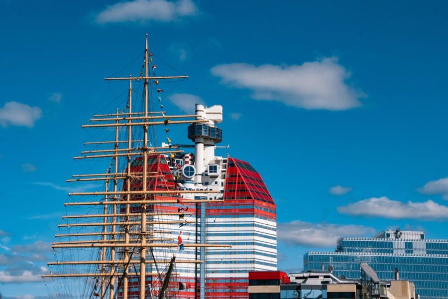 Gothenburg: Express Walk with a Local in 60 minutes - Who will enjoy this walk most?