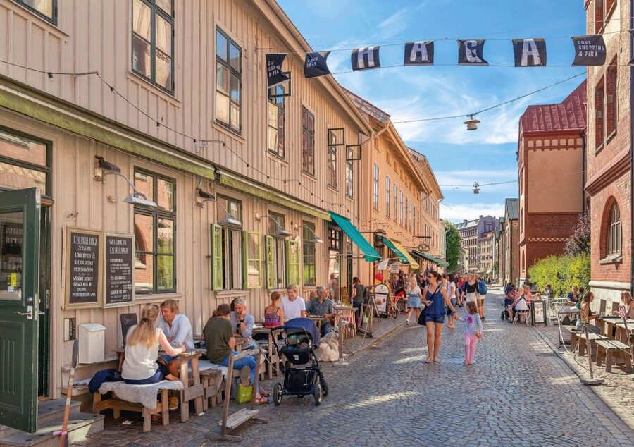 Gothenburg: Haga Old Town Walking Tour - Why Haga makes such a good first walk in Gothenburg