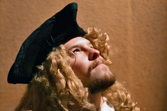Guided Ghost Tours with Actors From Stockholm - A ghost walk built around real Stockholm events