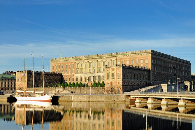 Hop-On Hop-Off Bus and Boat Ticket in Stockholm - The Vasa Museum deserves priority
