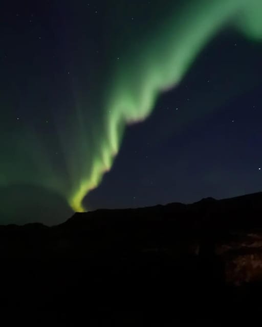 Kiruna: Northern Lights Minivan Chase with Warm Drink - Why a minivan chase works better than one fixed stop