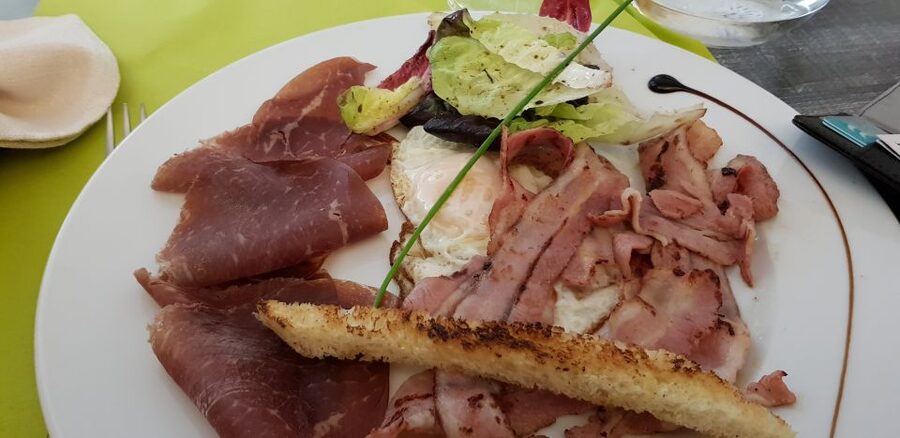 Malmö: Self-Guided Food Tour - Food from Malmö’s many cultures