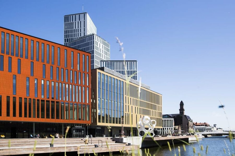 Malmö: Sightseeing and Landmarks tour by bike - Who should book this Malmö bike tour?