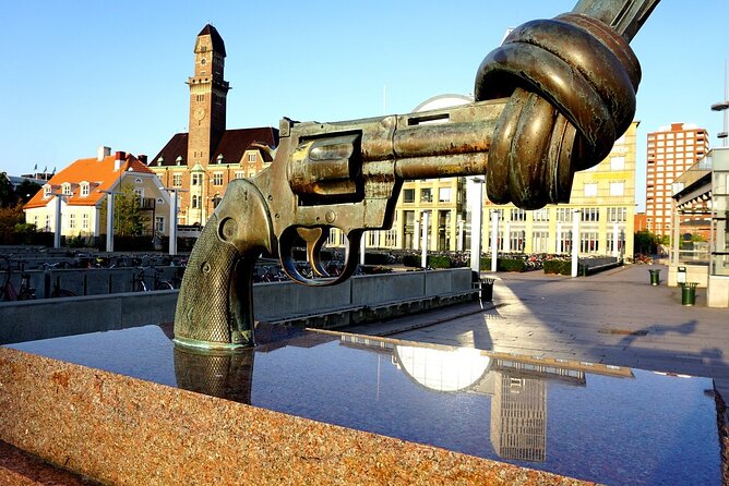 Malmö Walking Tour: Explore Top Sights & Hidden Gems - Gustav Adolfs Square: a central city snapshot