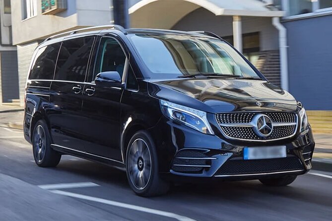 Minivan Arrival Transfer Stockholm Airport ARN to Stockholm City - From Arlanda arrivals hall to your Stockholm hotel