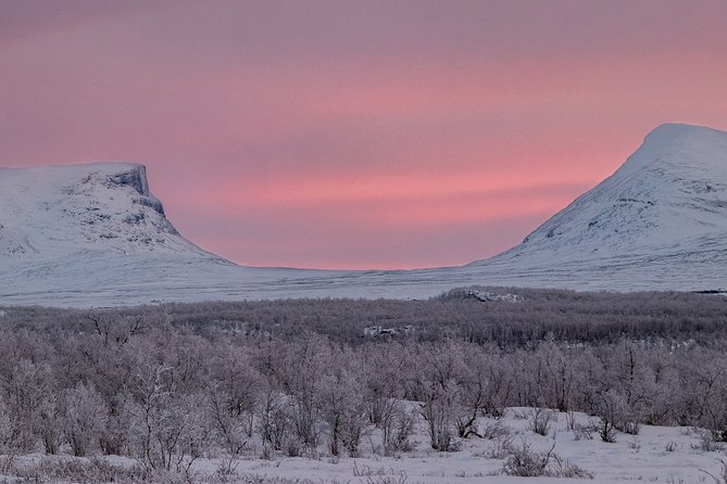 Morning hike in Abisko National Park - What the snow and ice really mean for difficulty