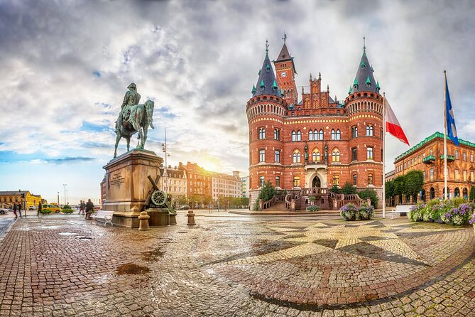 Old Town Helsingborg: Exploration Game and Self-Guided Tour - Oresundsparken provides the longest stop