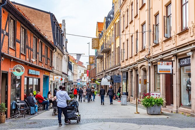Old Town Helsingborg: Exploration Game and Self-Guided Tour - Karnan Museum and the old Danish stronghold