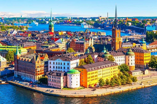 Old Town Tour of Stockholm - Group size, pace, and walking comfort