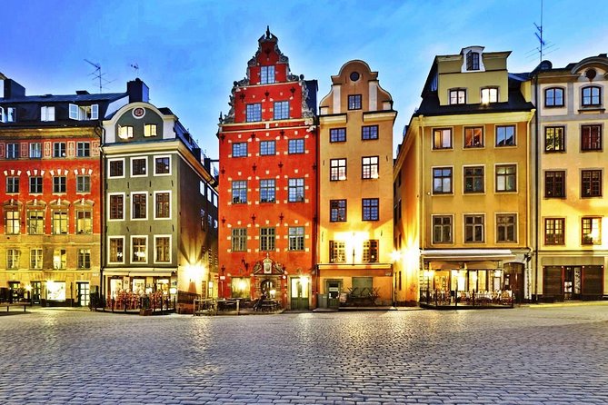 Old Town Tour of Stockholm - From famous sights to local stories