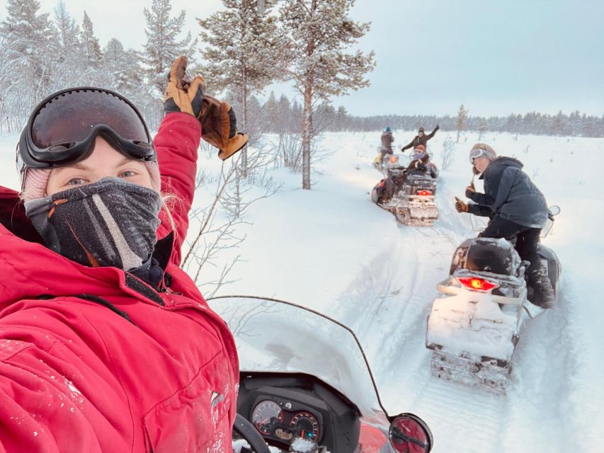 Polar Nature Tour on Snowmobile - The 30-minute safety lesson