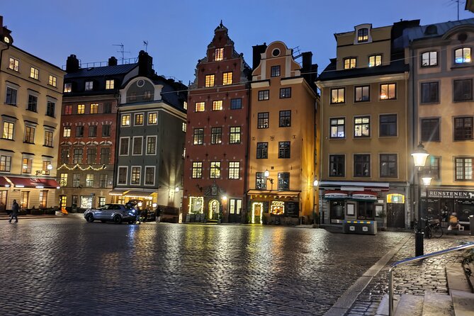 Private blood, ghosts and folklore Old Town 2h Stockholm tour - Stortorget and the Old Town’s bloodiest stories