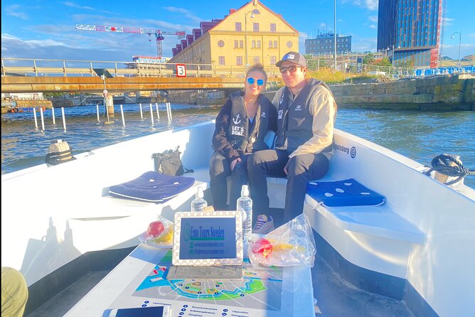 Private Boat Ride in Gothenburg with pickup - Lilla Bommen, the harbor, and open water