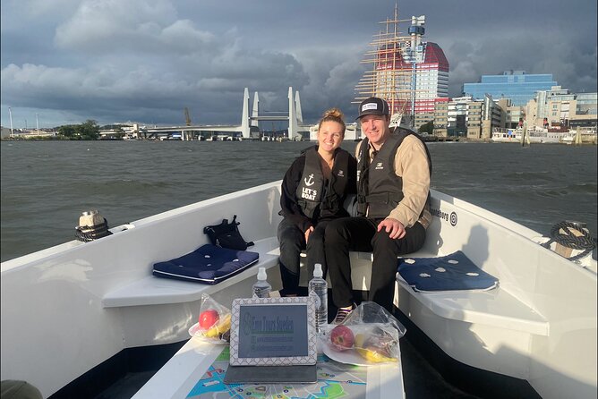 Private Boat Ride in Gothenburg with pickup - Feskekörka, Gothenburg’s fish church