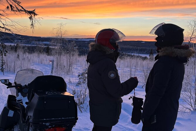 Private snowmobile day tours - Who will enjoy this tour most?