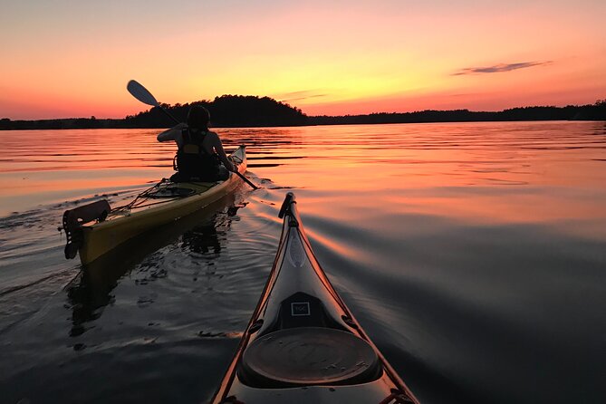 PRIVATE Sunset Kayaking in Stockholm Archipelago Nature Reserve - Weather, clothing, and the simple setup