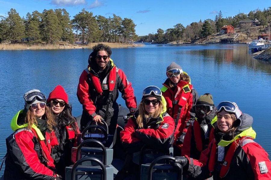 Stockholm: 2-Hour RIB Speed Boat Tour of the Archipelago - Summer houses and the Swedish island way of life