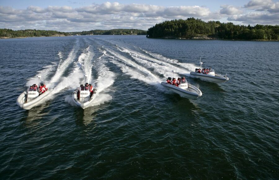 Stockholm Archipelago RIB Speed Boat Tour with Swedish Fika - From Strandvägen to the open Baltic