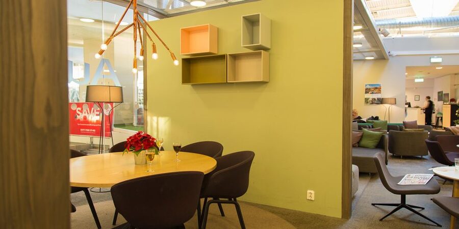 Stockholm Arlanda Airport (ARN): Premium Lounge Entry - Who will get the most from this lounge pass
