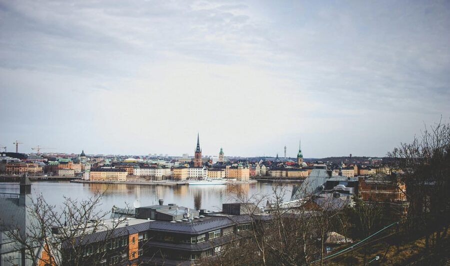 Stockholm: Christmas Markets & Lights Guided Walking Tour - Key points at a glance