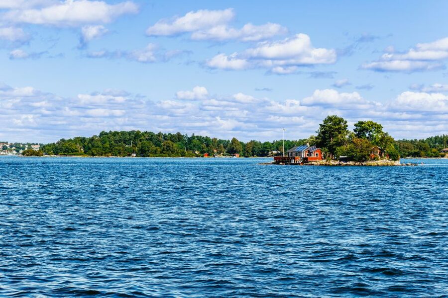 Stockholm: City Archipelago Sightseeing Cruise with Guide - The 1.5-hour cruise: a useful introduction