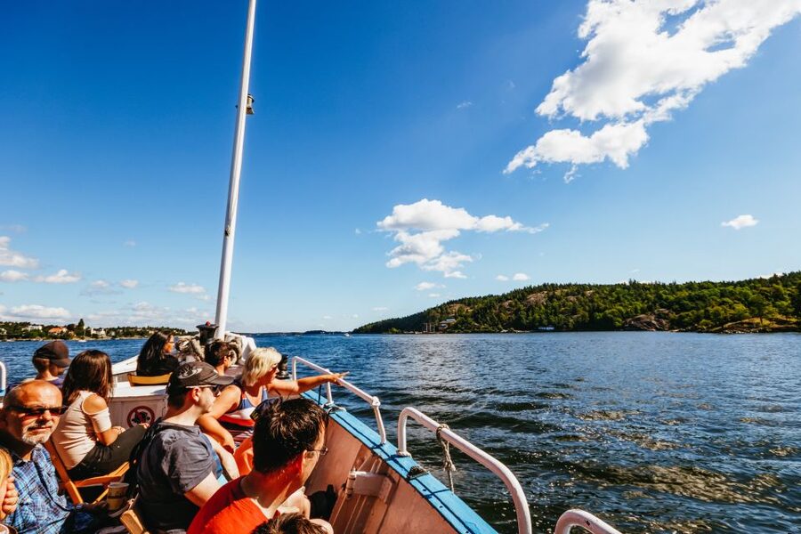Stockholm: City Archipelago Sightseeing Cruise with Guide - The 2.5-hour cruise: the best balance