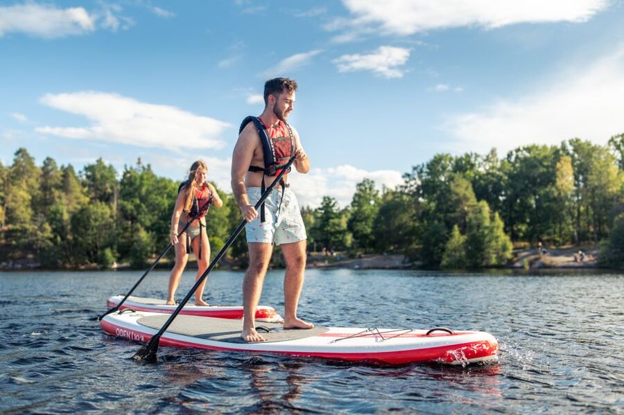 Stockholm: City Highlights Self-Guided SUP Tour - City Hall and Old Town from the water