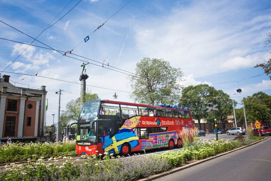 Stockholm: City Sightseeing Hop-On Hop-Off Bus Tour - Vasa Museum, Nordiska Museum, and Skansen
