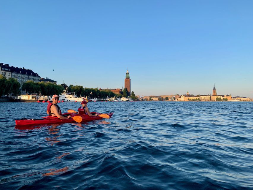 Stockholm: Daytime Kayak Tour in Stockholm City - Islands, bridges, and changing views