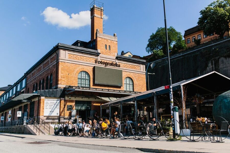 Stockholm: Fotografiska Museum Entrance Ticket - Why Fotografiska works best as an evening museum