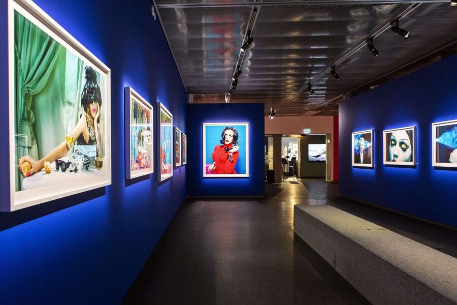 Stockholm: Fotografiska Museum Entrance Ticket - Entering the 2,500-square-meter exhibition space