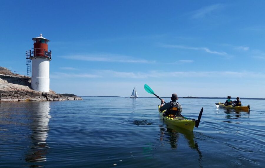 Stockholm: Full-Day Archipelago Kayaking Adventure - Who should book this archipelago day